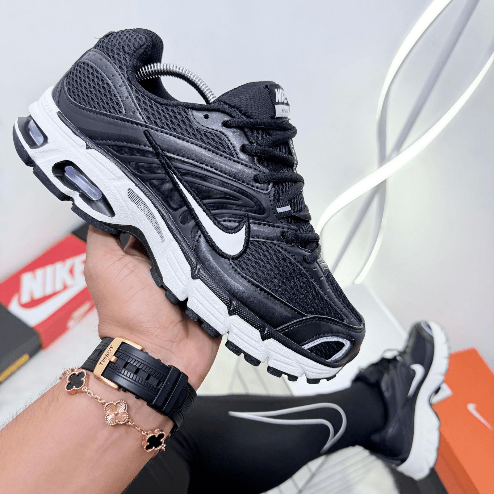 Nike Air Max P-6000 – Stealth Black & White
