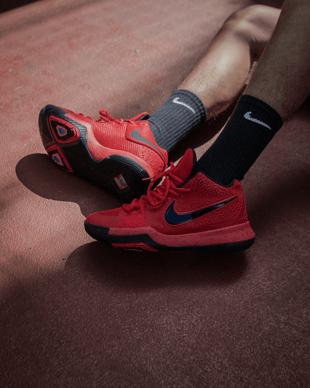 Nike Kyrie 3 "Red Mamba"