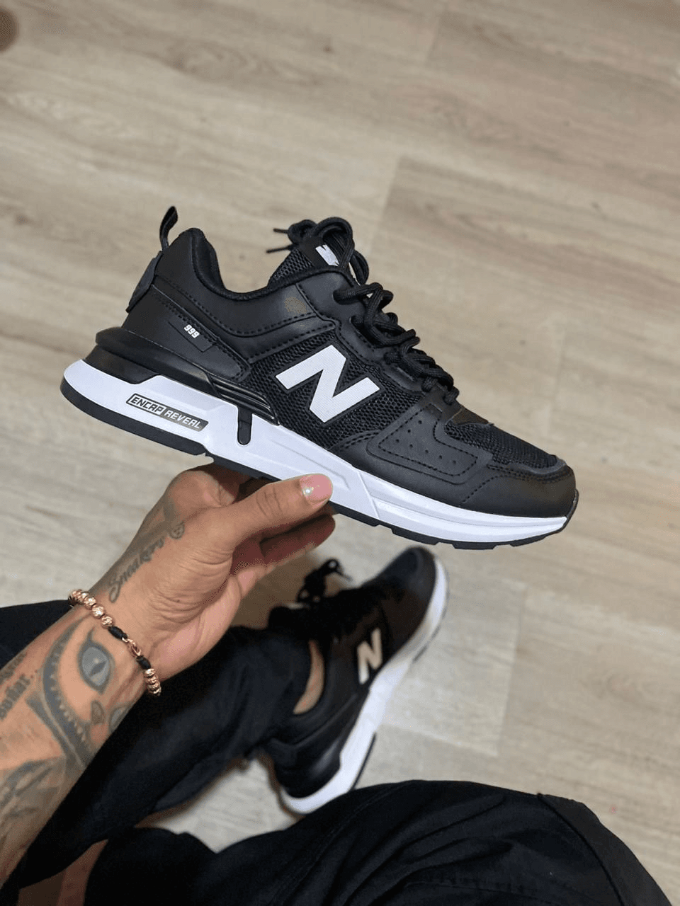 NEW BALANCE 999