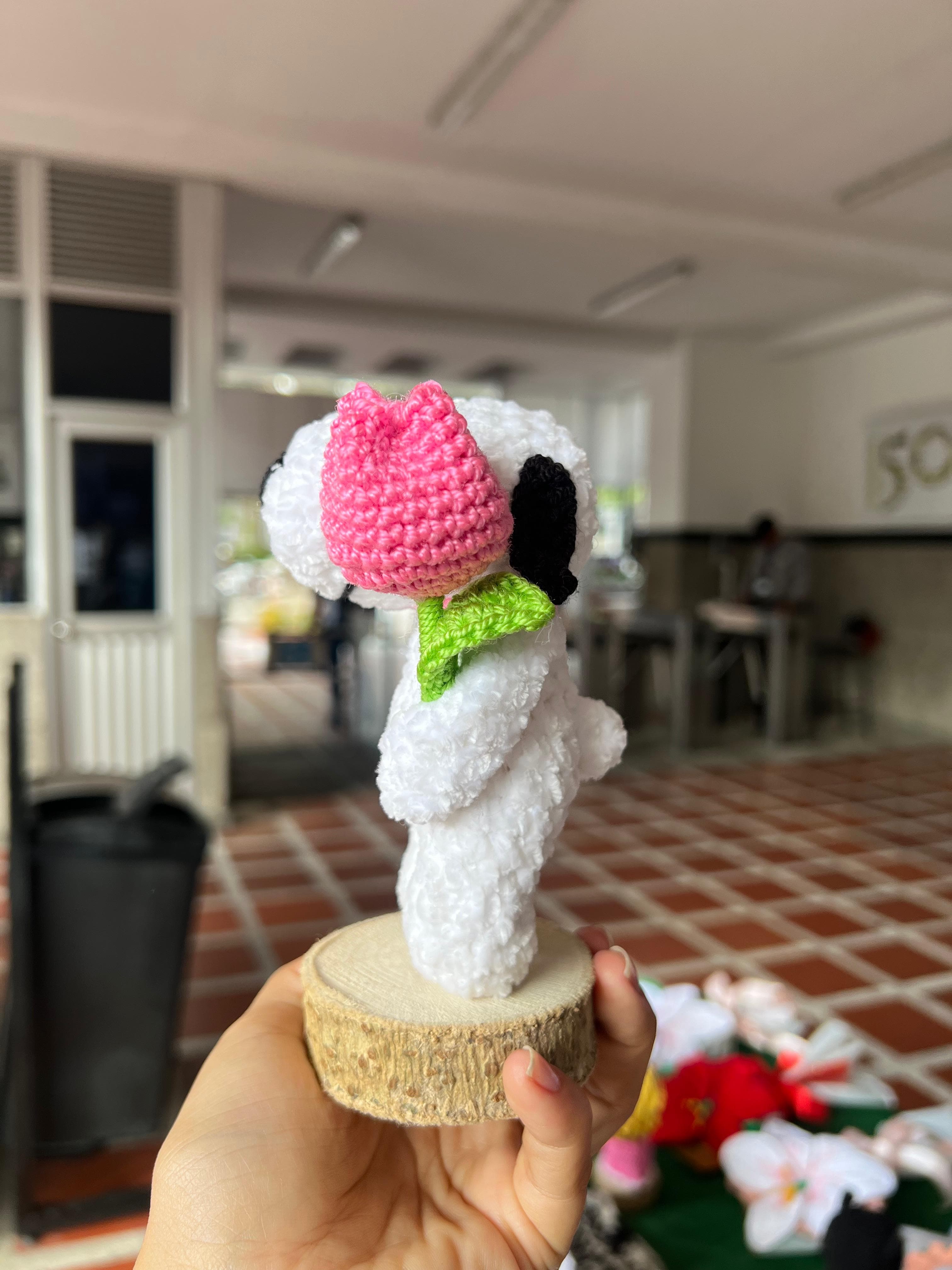 Mini Snoopy con Tulipán 