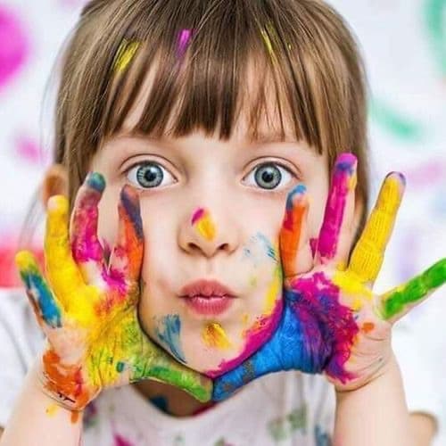 🎨 Actividad artística + experiencia creativa 👧👦 Dos grupos por edad:  Grupo 3 a 5 años 🎨 Arte + merienda simple 💲 $48.000