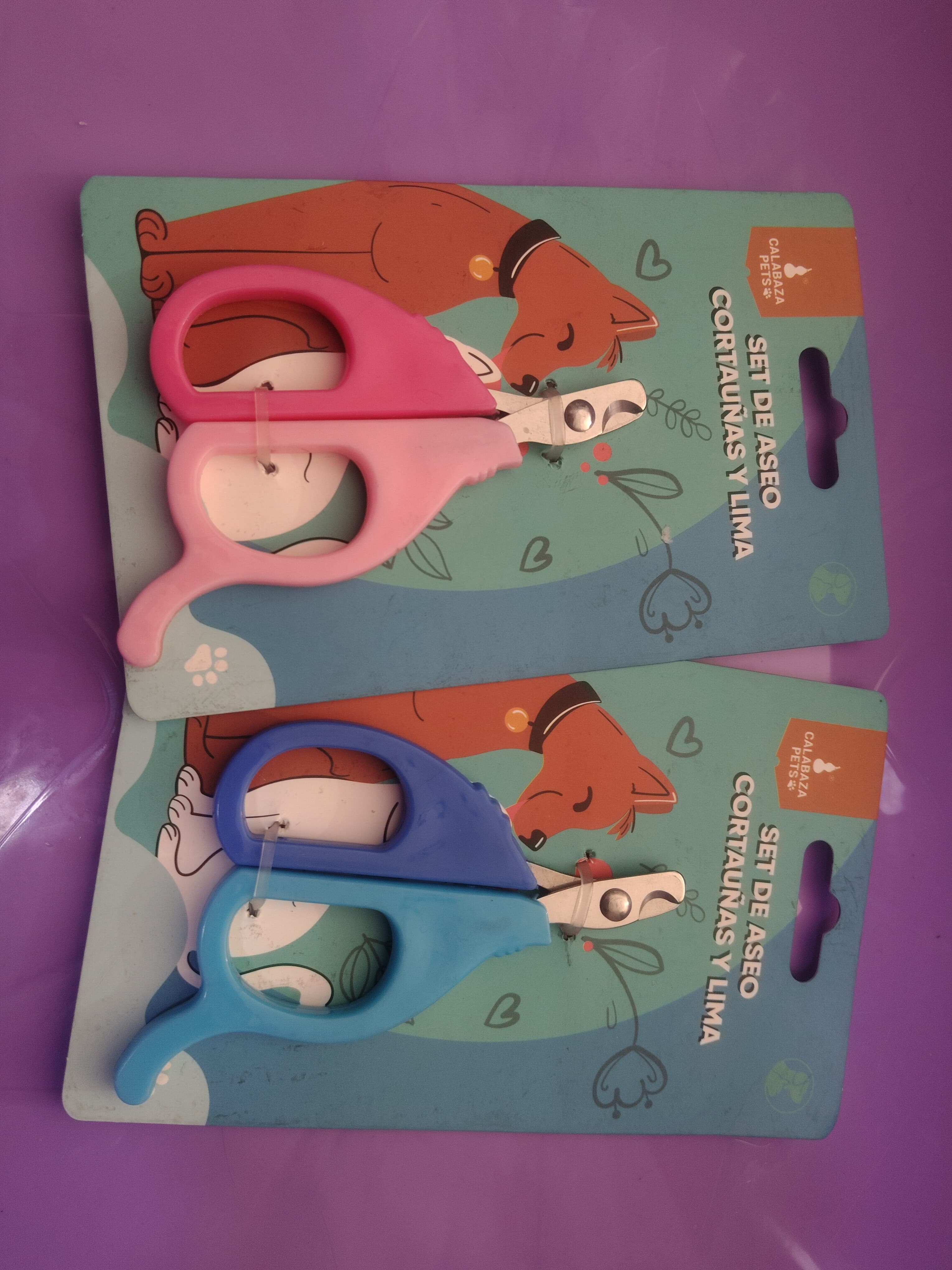 Corta uñas pequeño 
