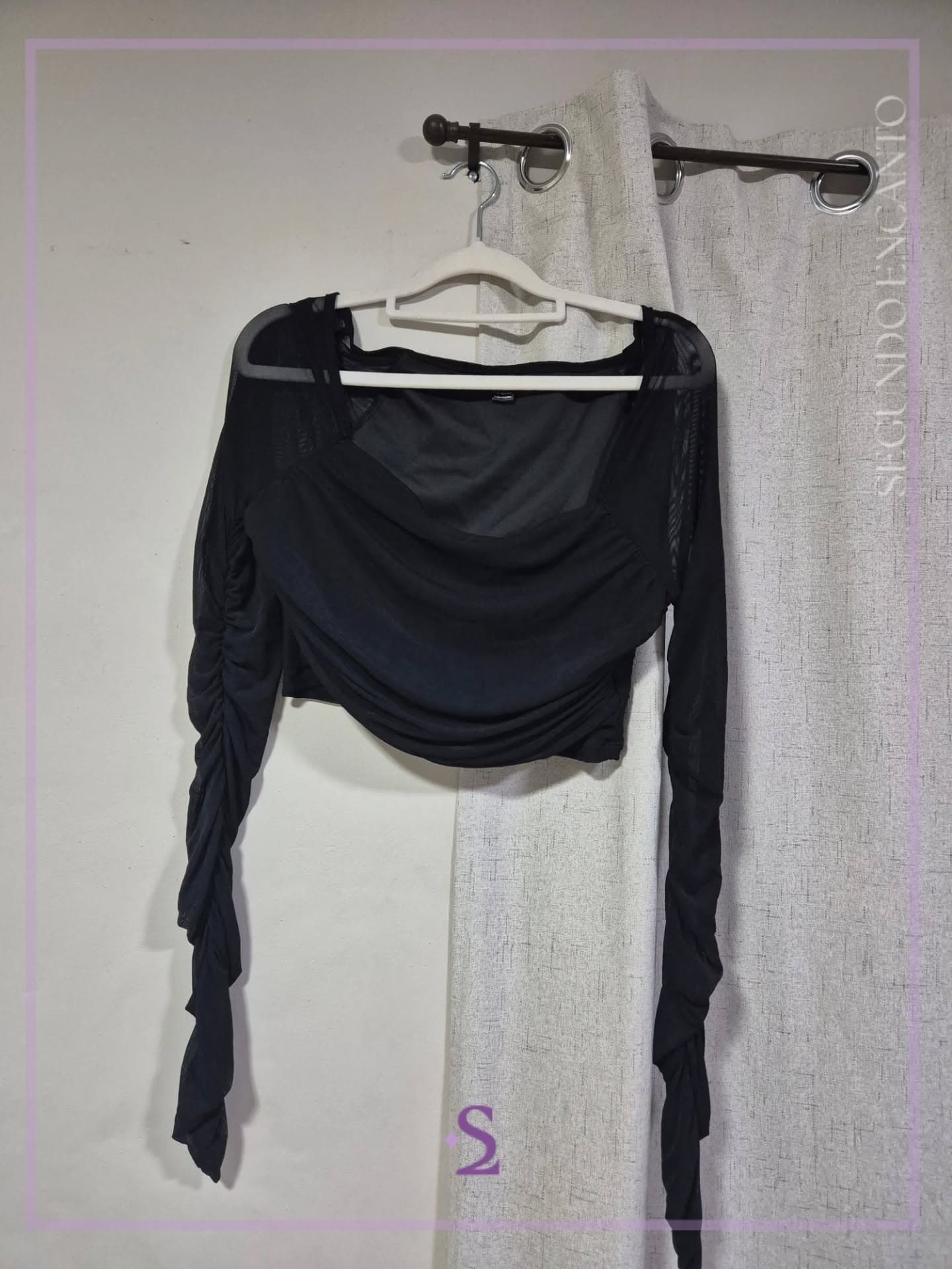 Crop top manga larga de malla L