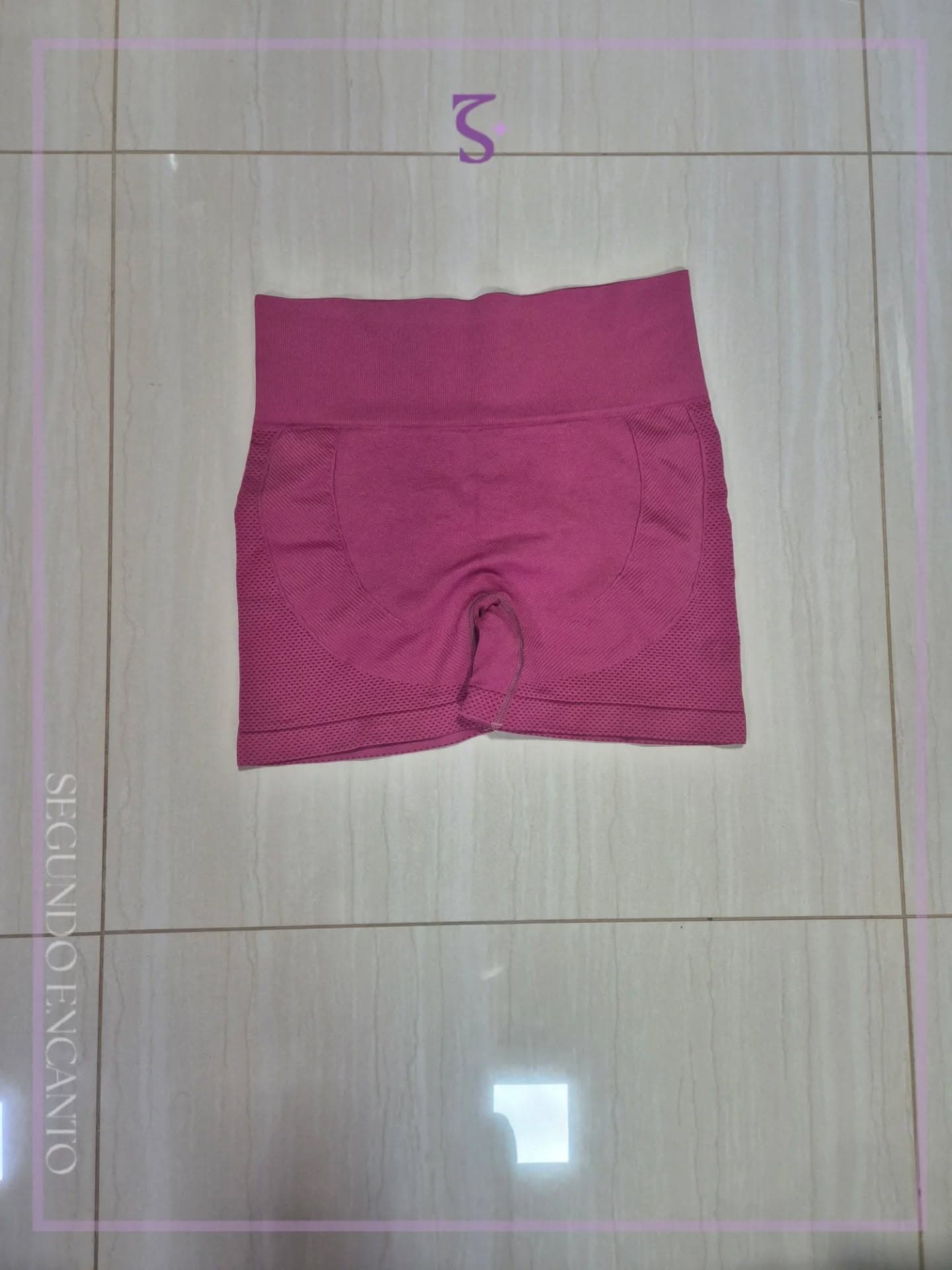 Licra color fucsia L