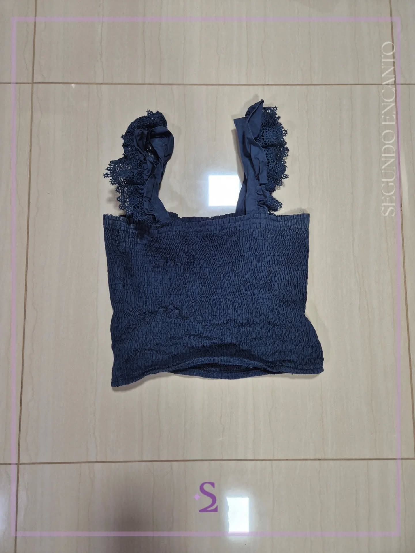 Top azul fruncido M