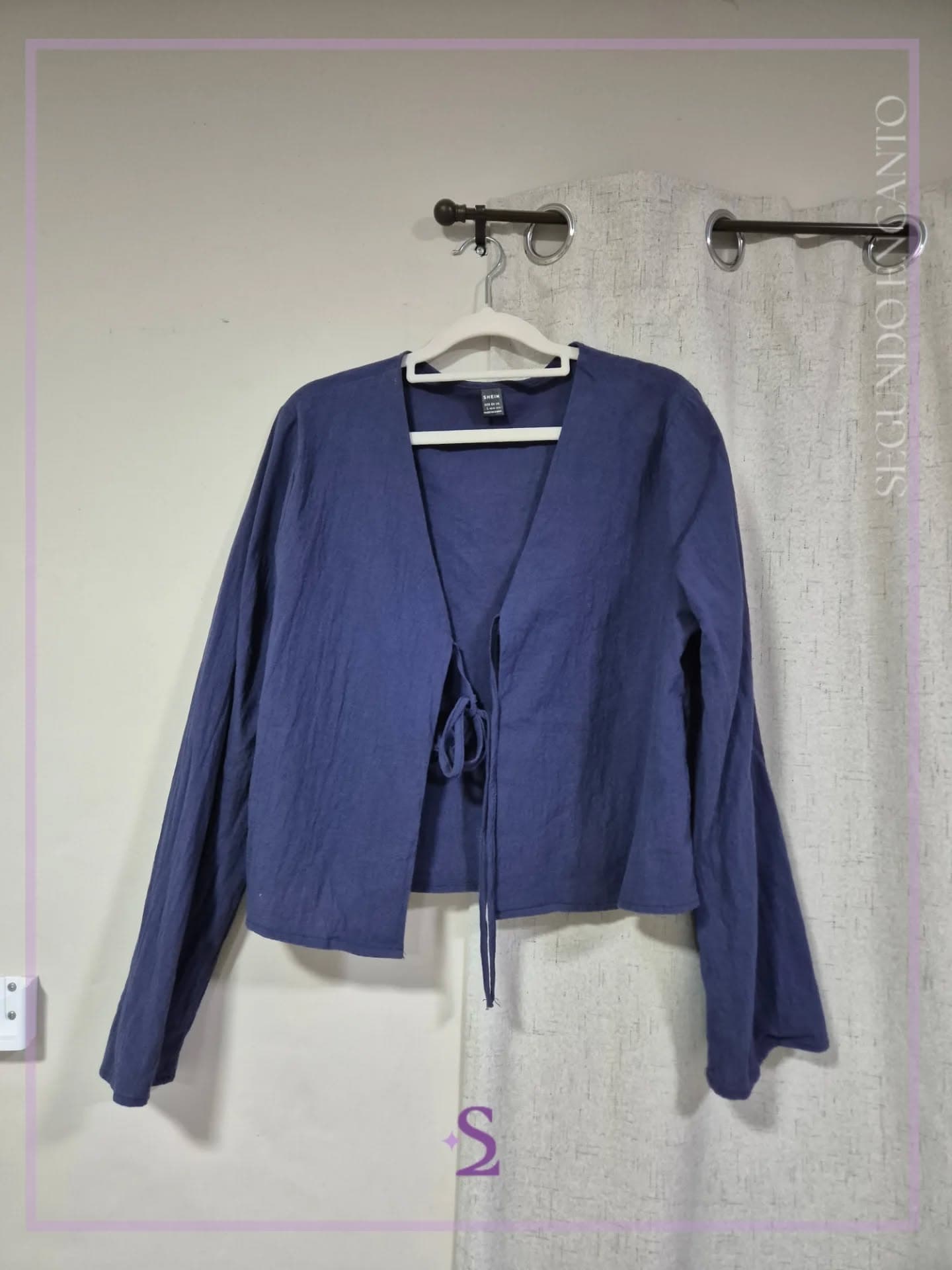 Blusa manga larga azul con nudos delanteros L/M