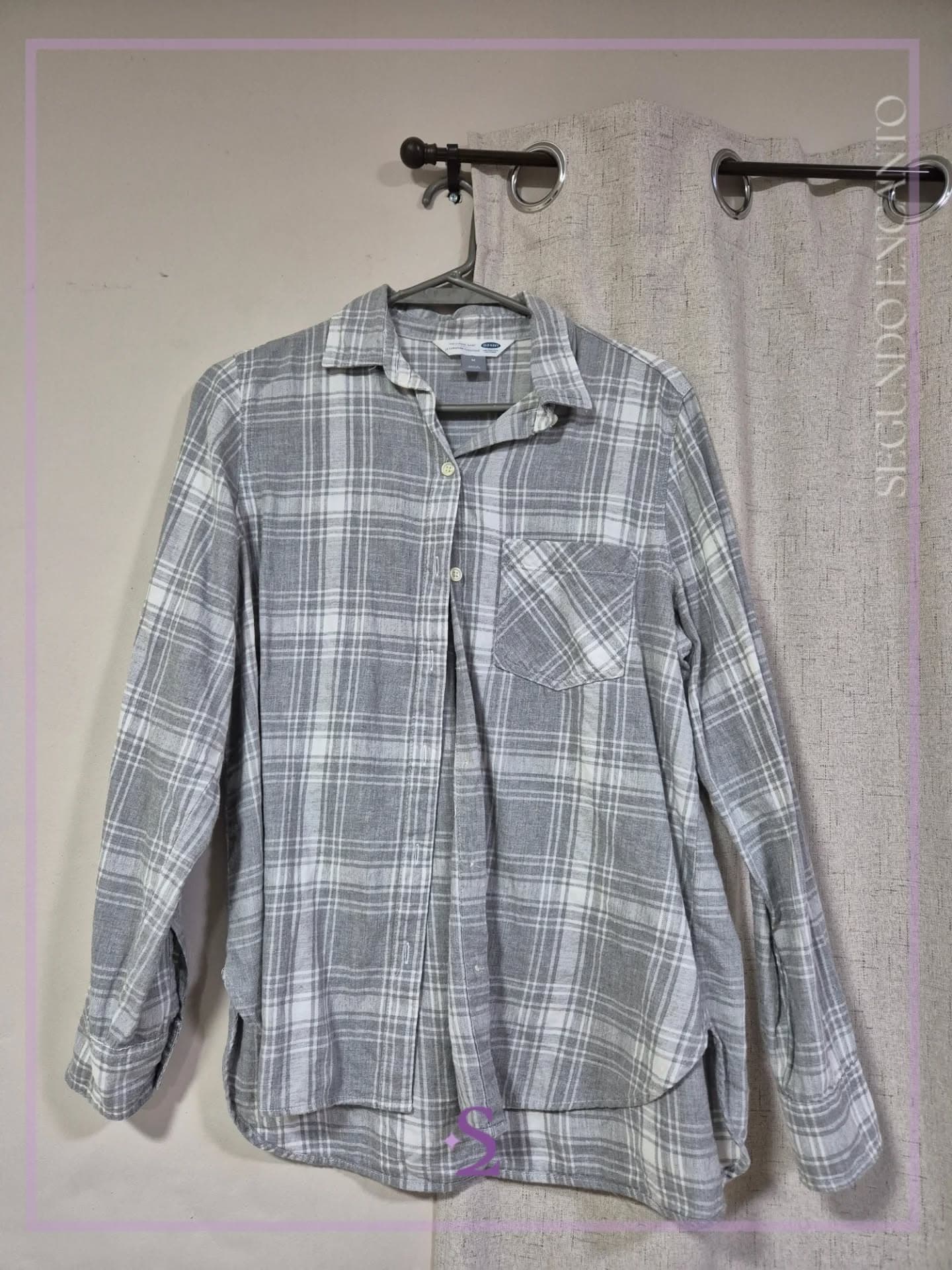 Camisa gris a cuadros manga larga M