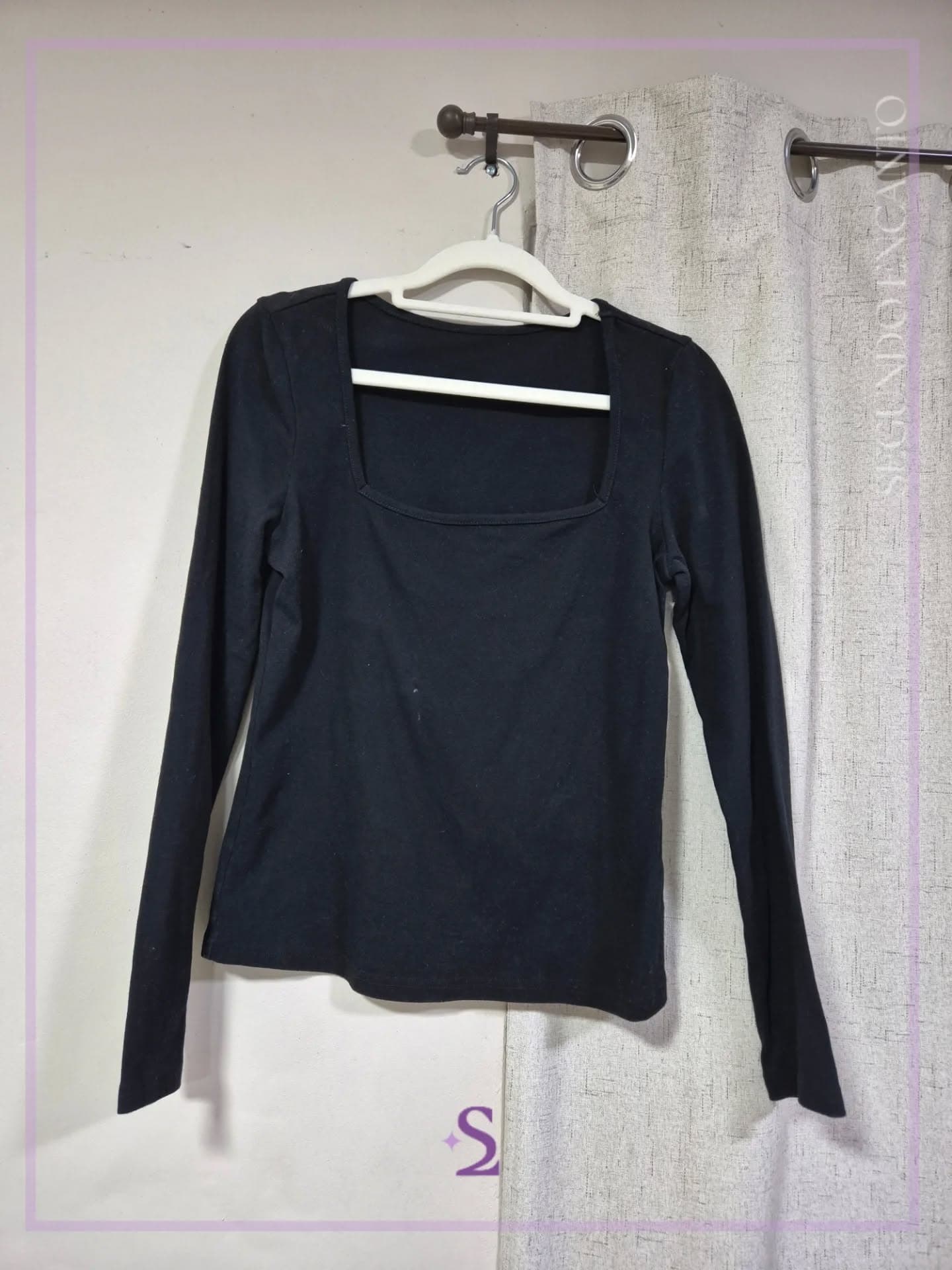 Camisa negra manga larga escote cuadrado L