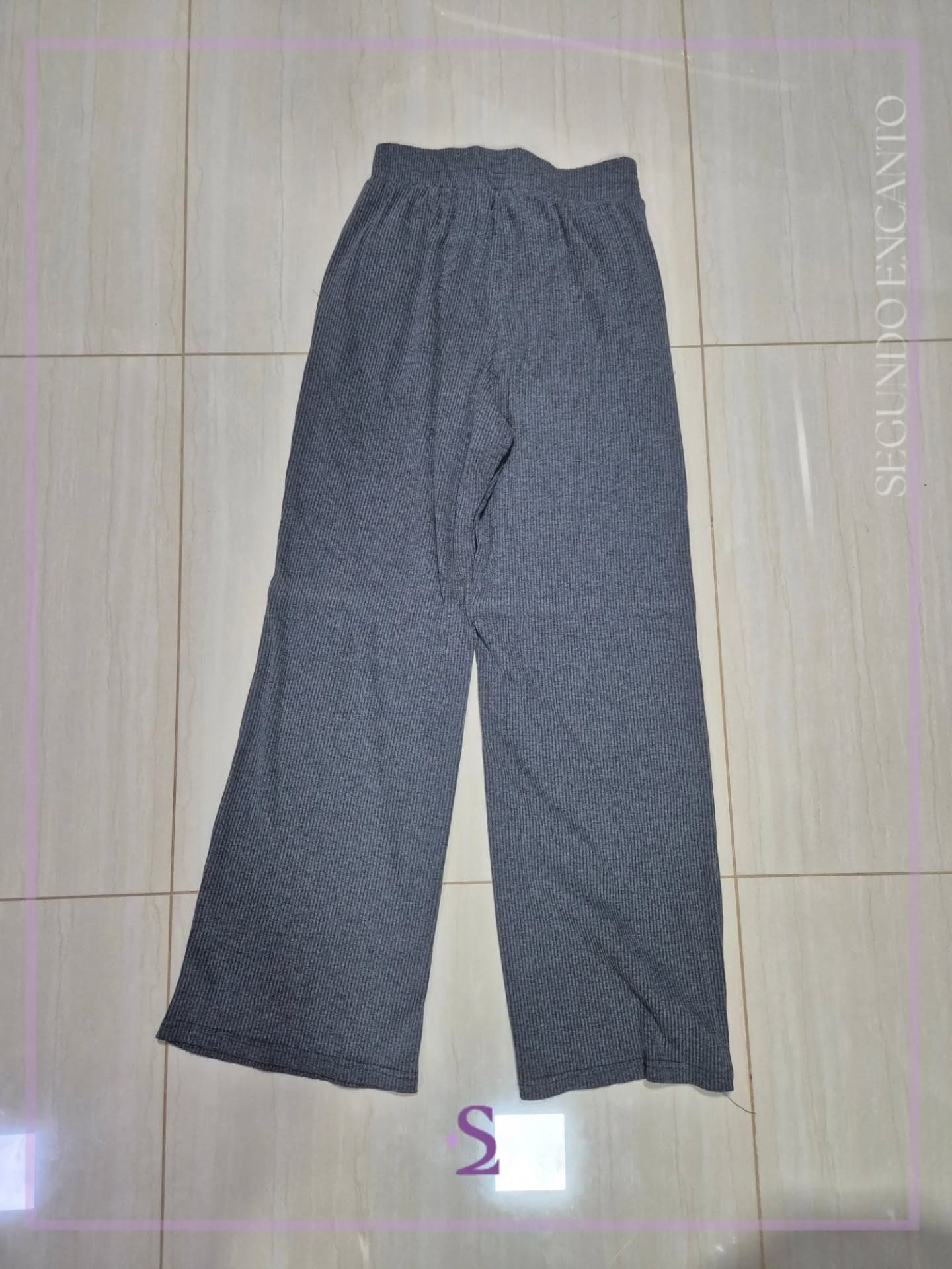 Pantalon gris grueso tipo pijama L/M