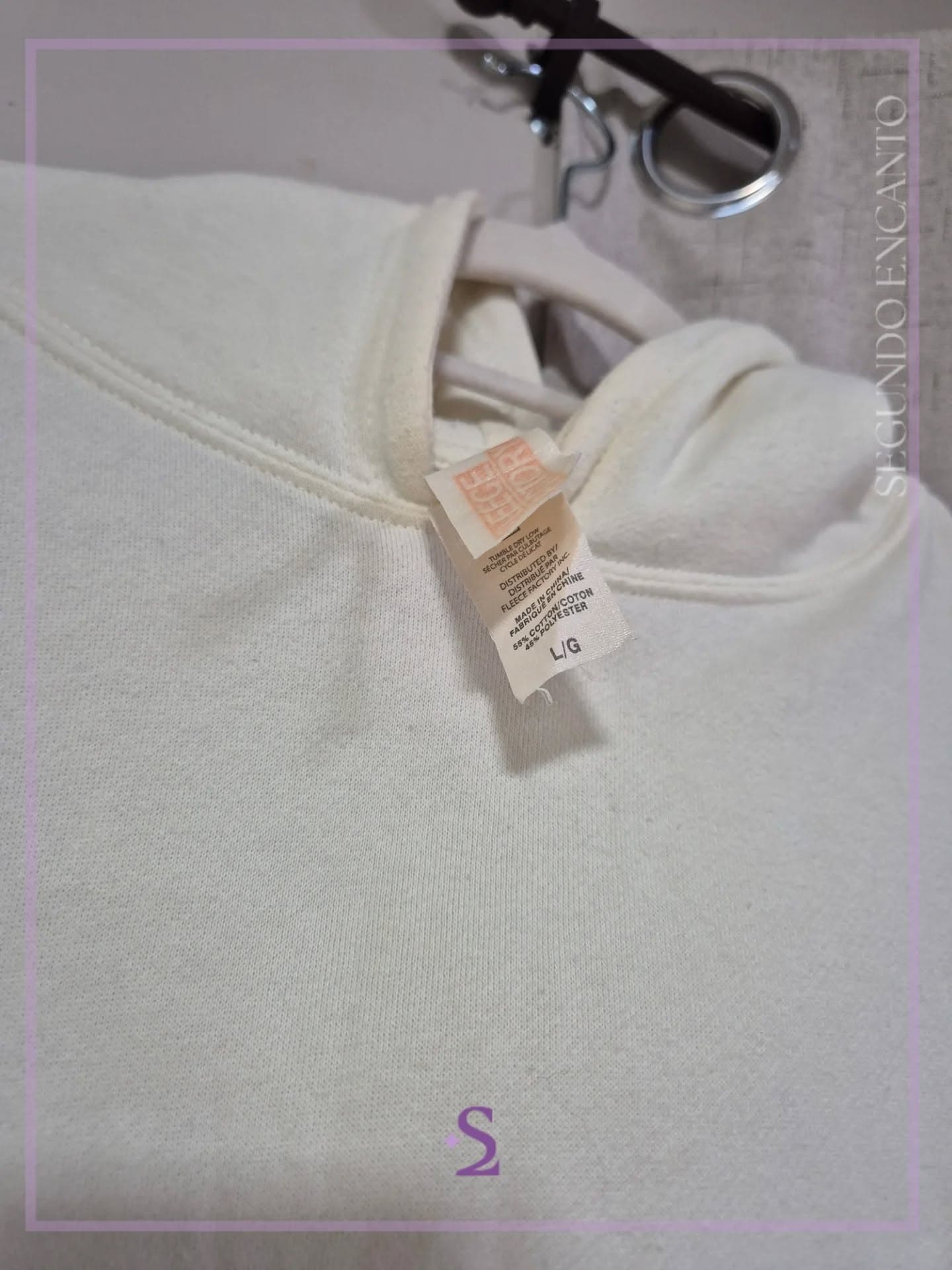 Sueter color crema L grande