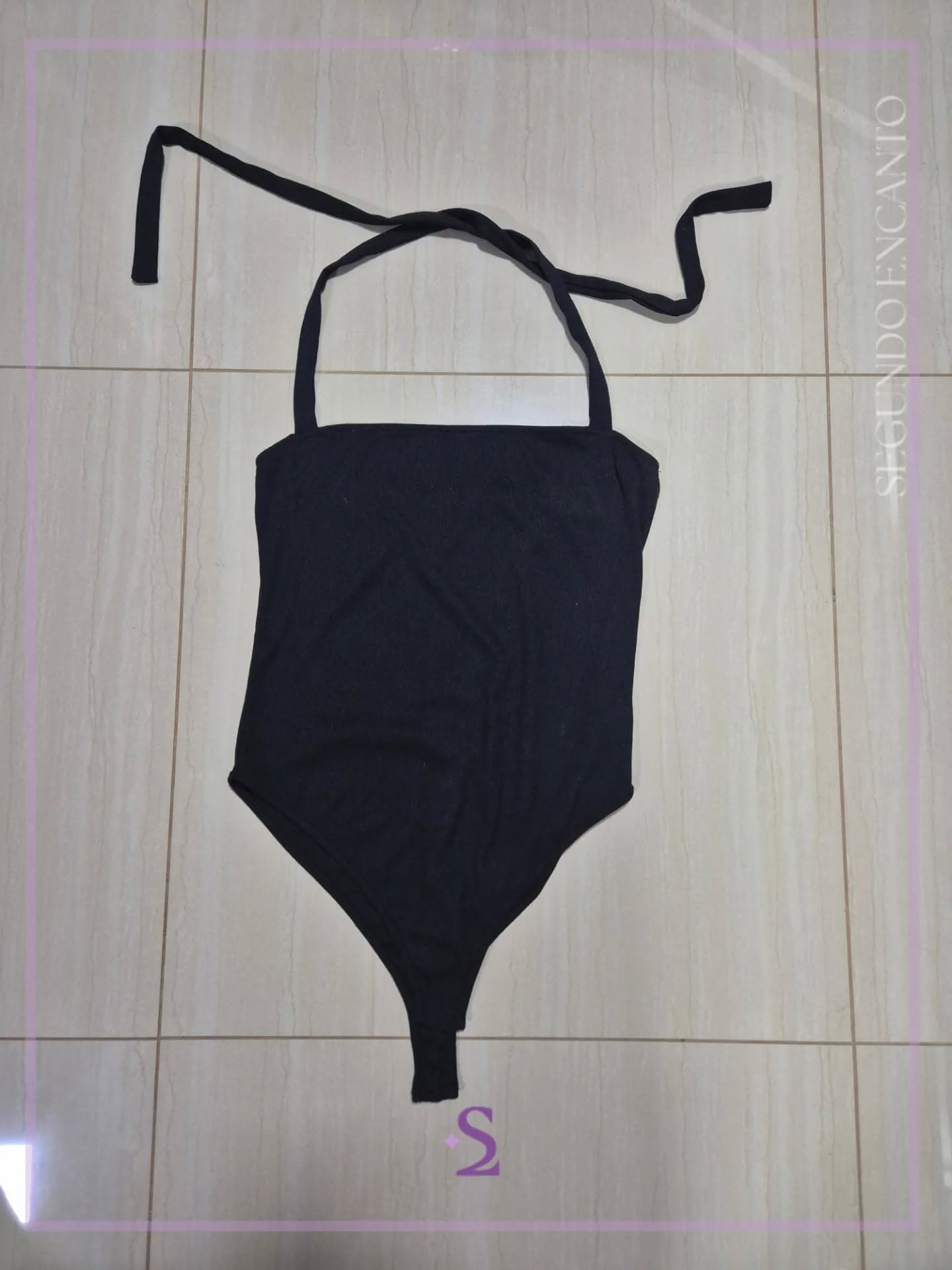 Body negro cuello halter L
