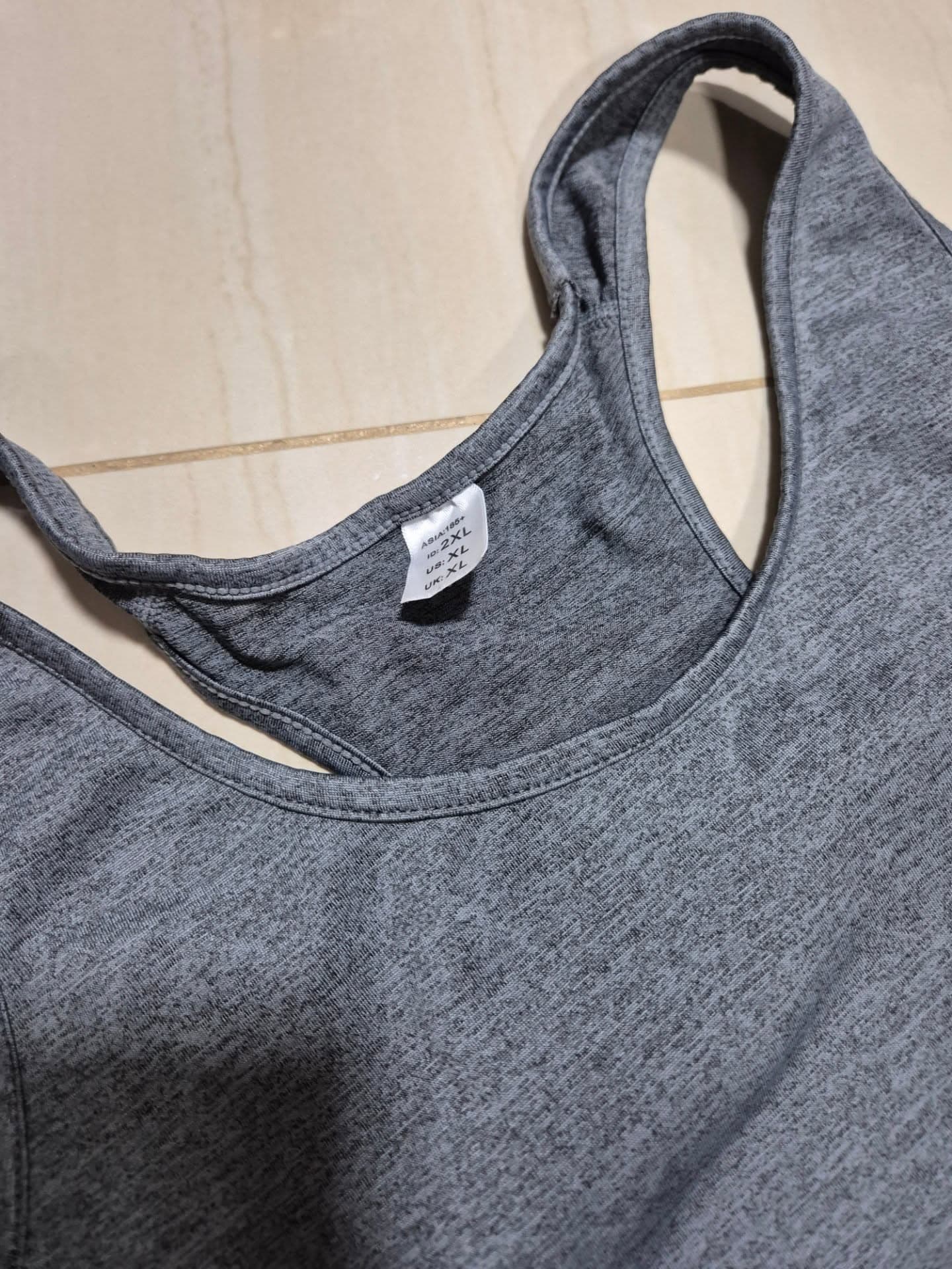 Camiseta gris M-L