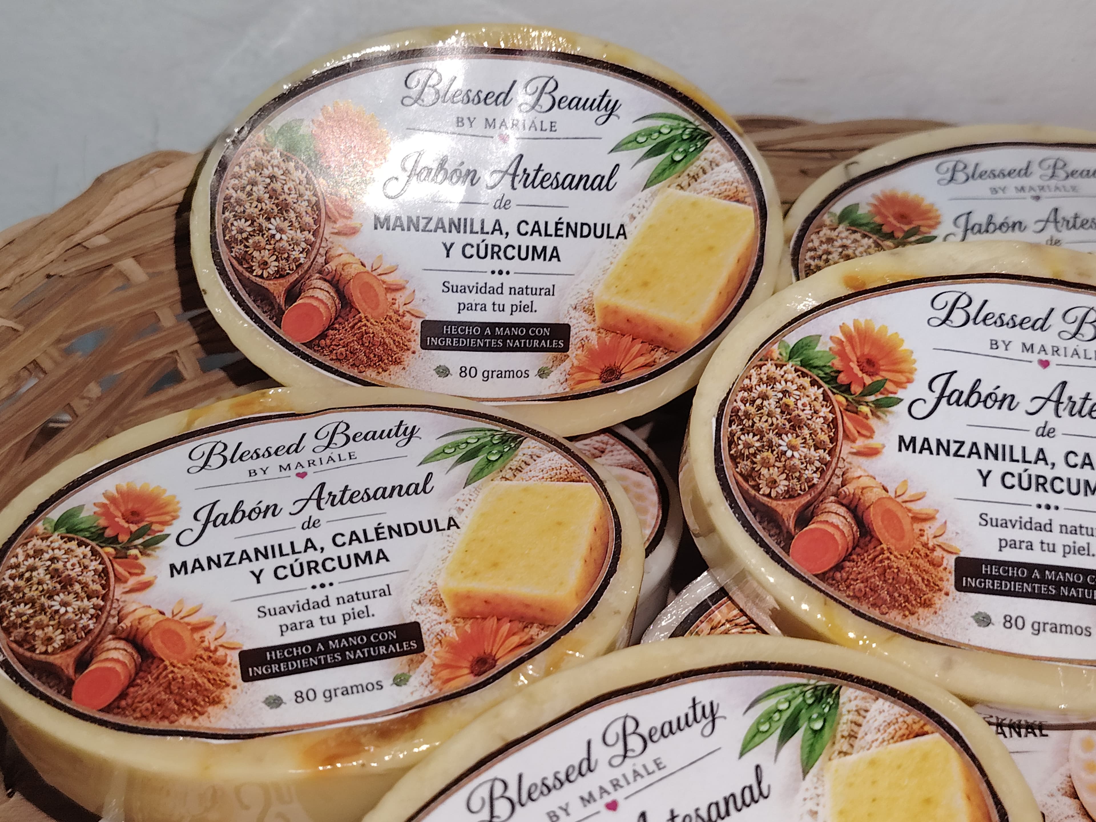 JABÓN ARTESANAL PIELES SENSIBLESS
