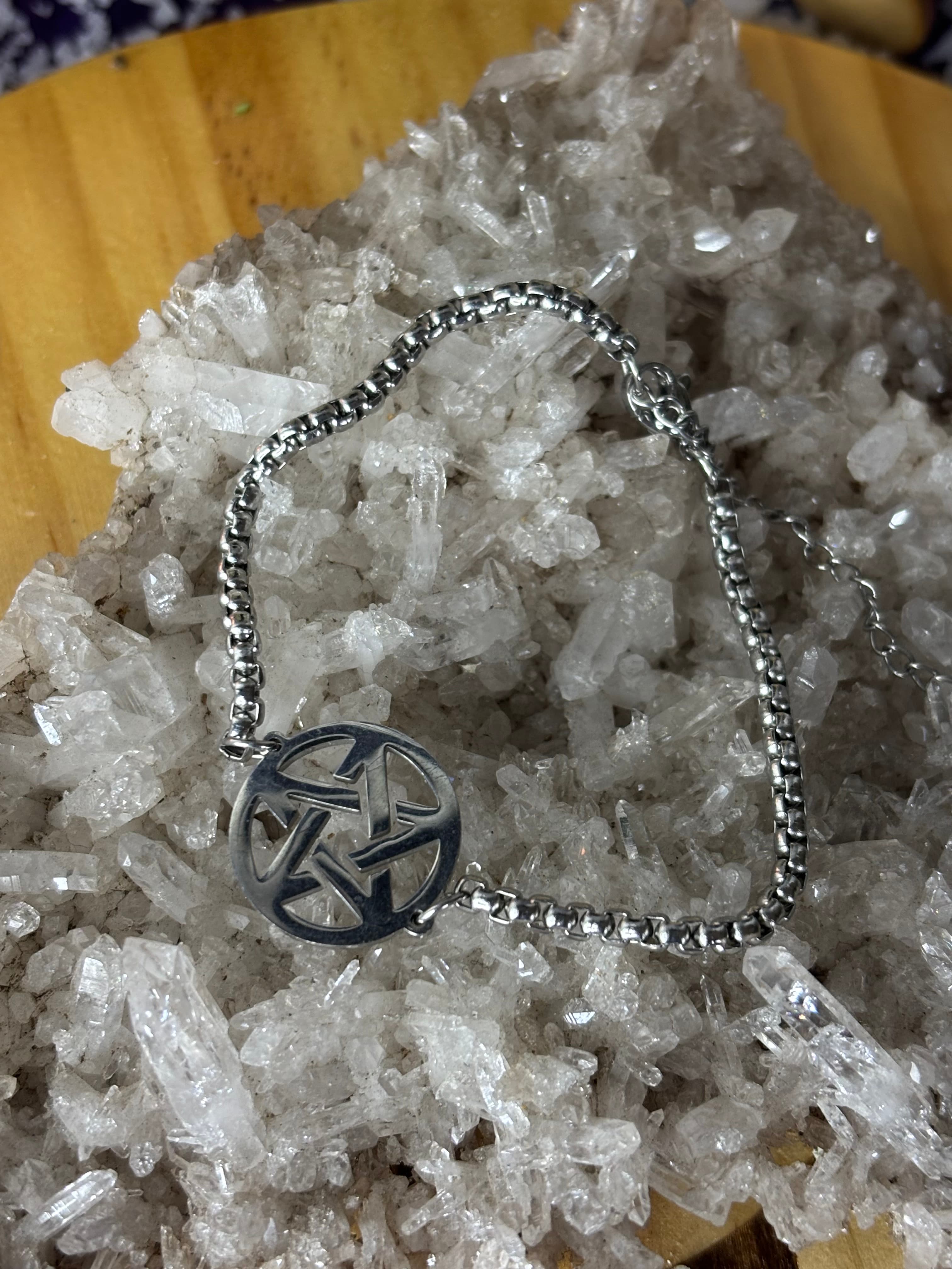 Pulsera Pentagrama en acero, protección 