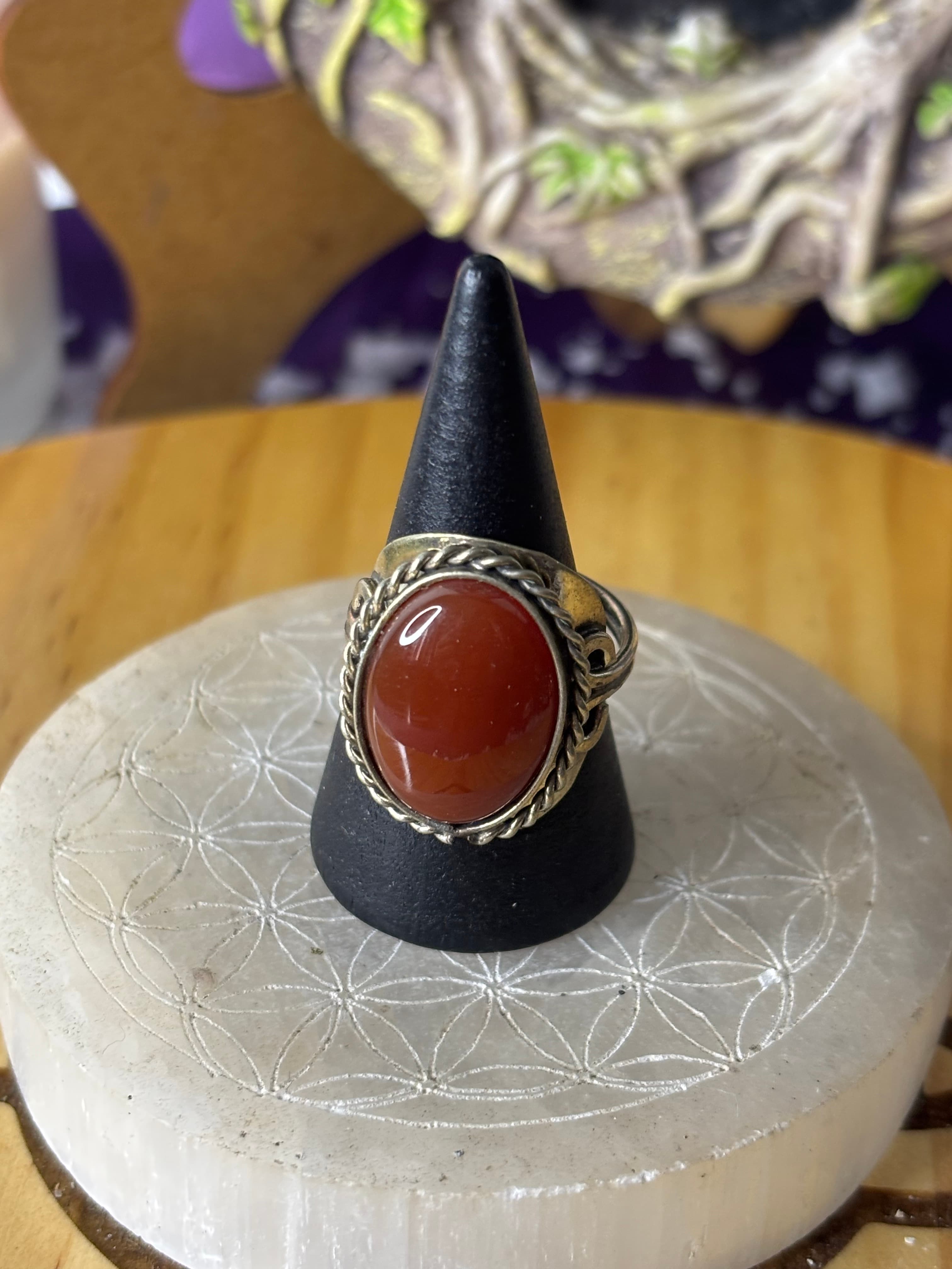 Anillo Ágata Cornalina, alegría y estabilidad emocional
