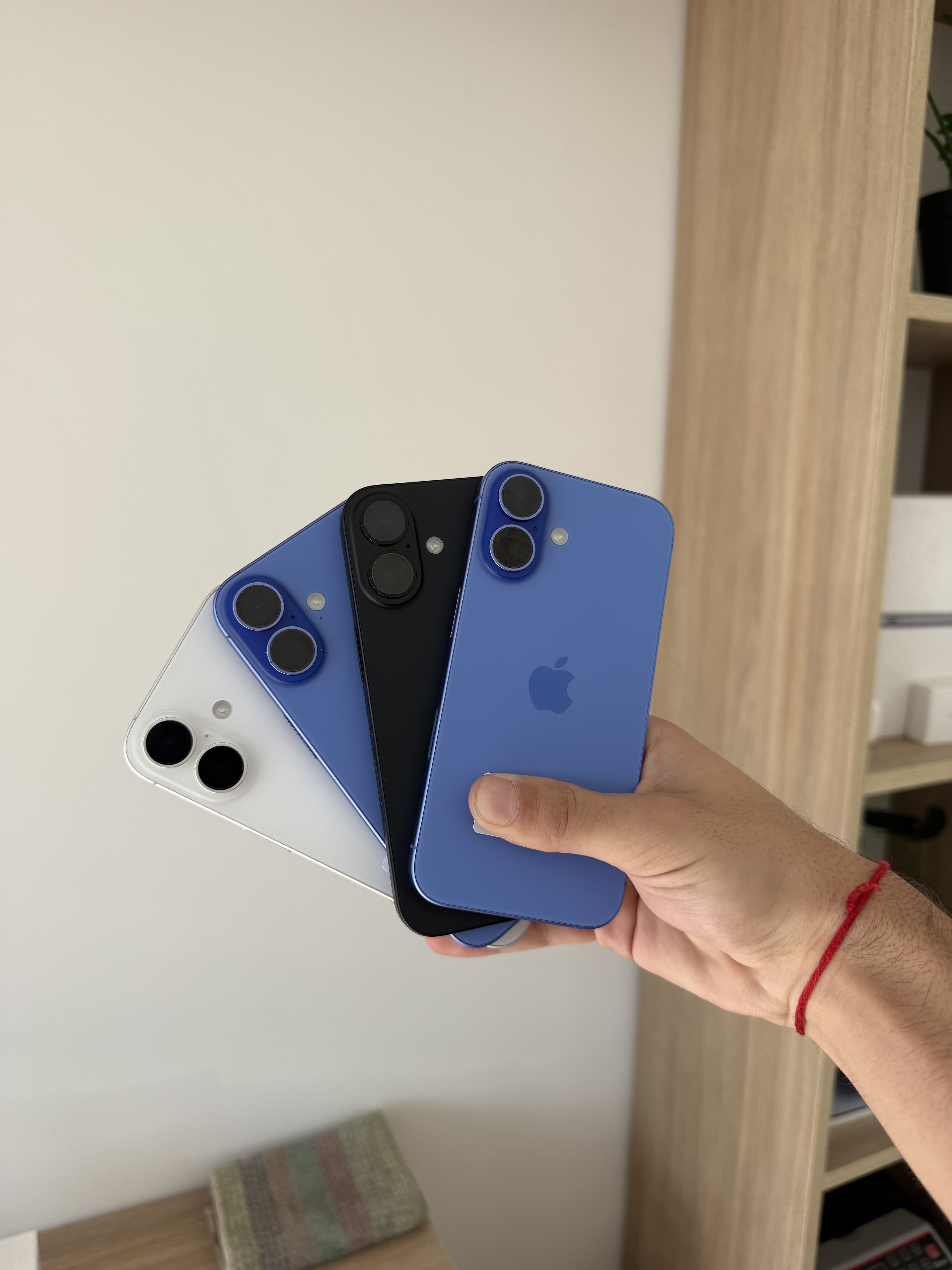 iPhone 16 128gb