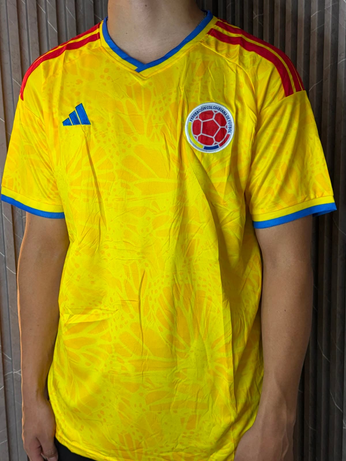 Selección Colombia amarilla AAA bordada