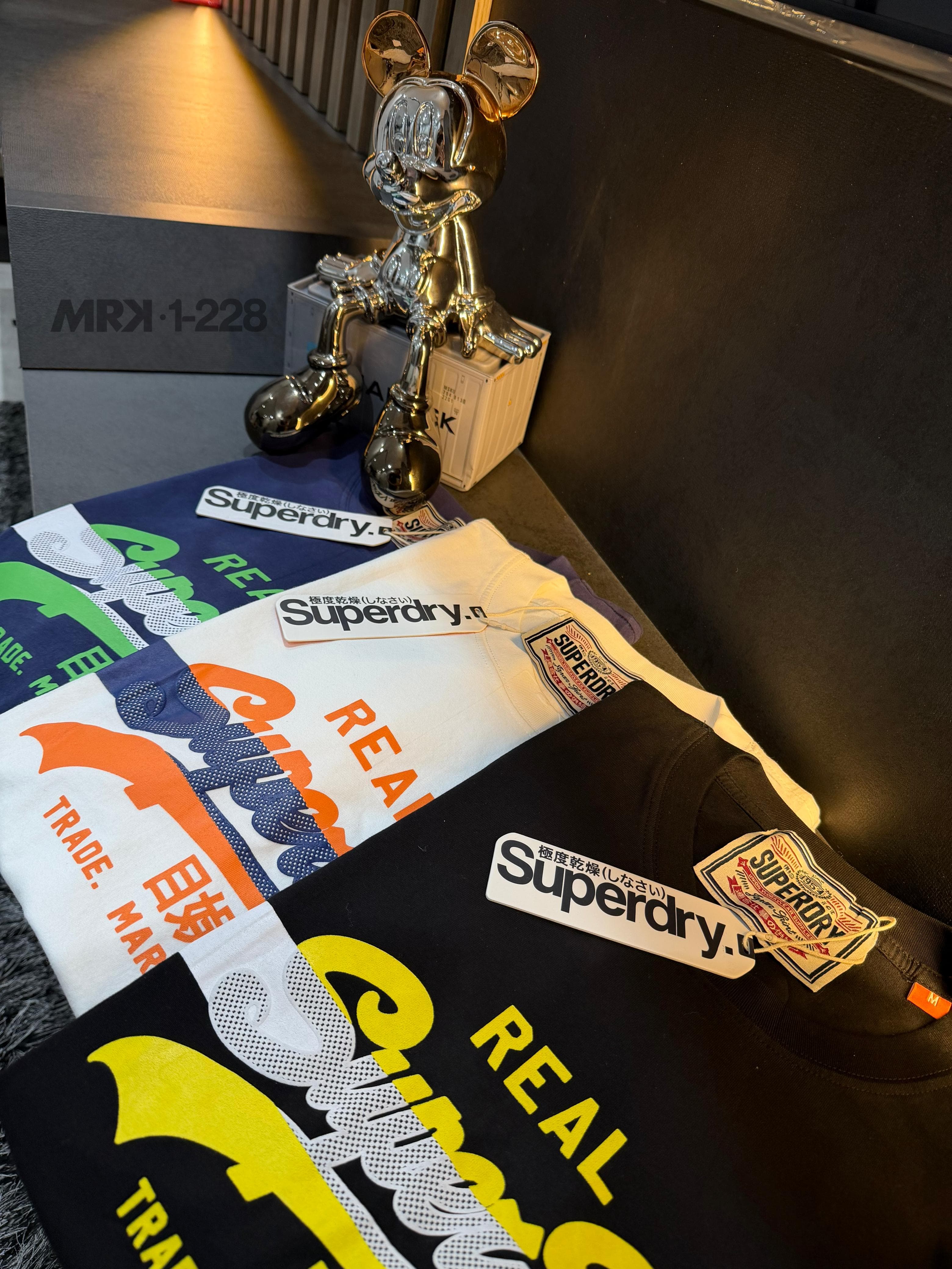 Camiseta Superdry Importada