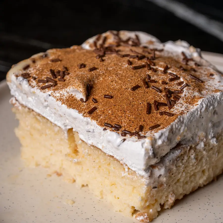 Torta tres leches