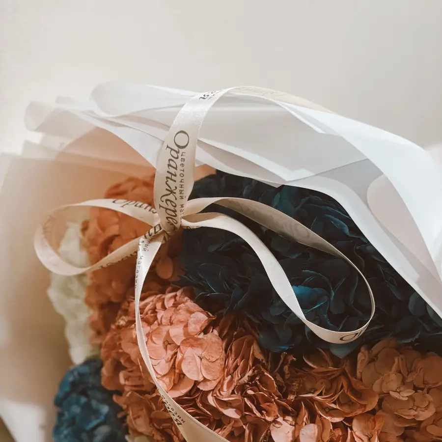 Ramo de hortensias - Image 1